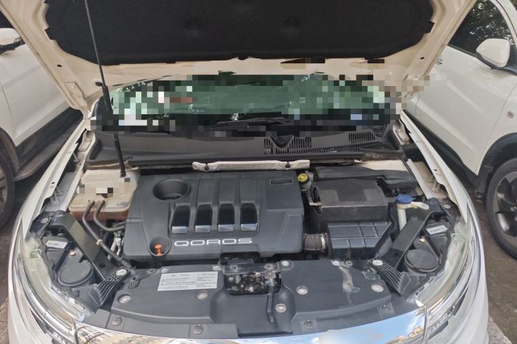 Used Qoros 3 2015 Urban SUV 1.6T Automatic – Dynamic Edition Enhanced Model Engine Bay