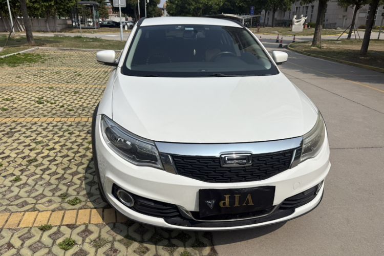 Used Qoros 3 2015 Urban SUV 1.6T Automatic – Dynamic Edition Exterior 4