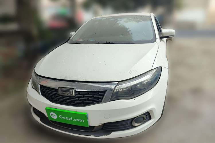 Used Qoros 3 2015 Sedan 1.6T Automatic ZhiKu Model Front