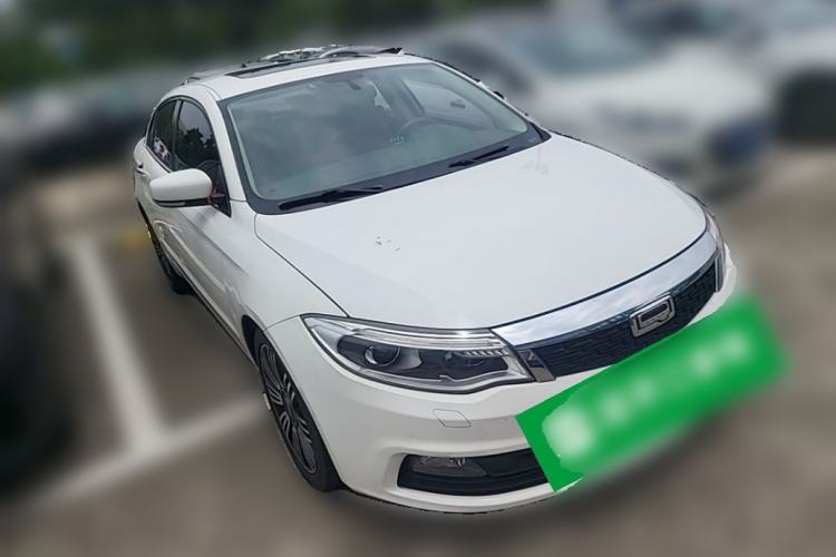 Used Qoros 3 2015 Sedan 1.6T Automatic ZhiZhen Enhanced Model Front Right 45 Deg