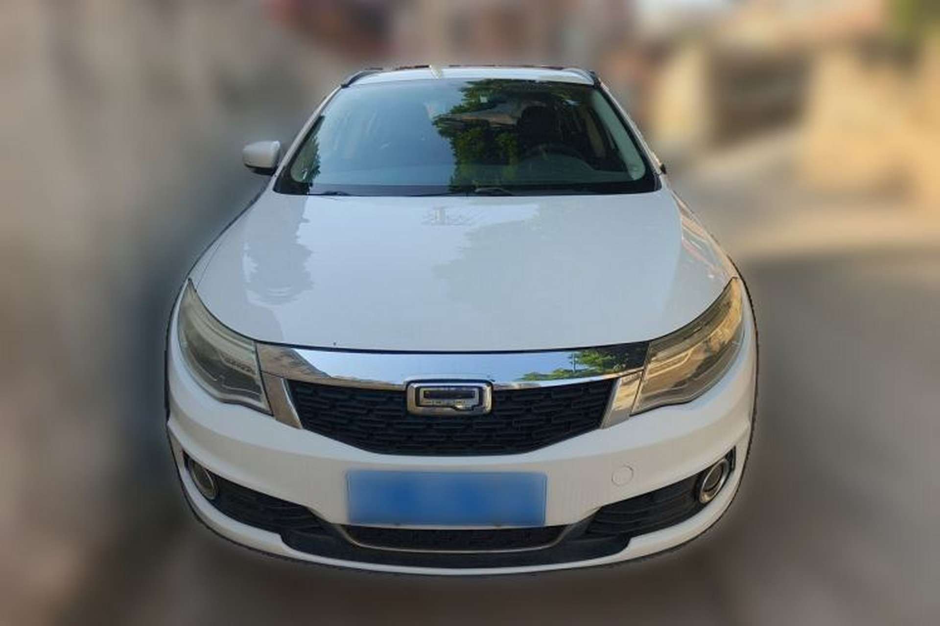 Used Qoros 3 2015 Urban SUV 1.6T Automatic – Dynamic Edition Front