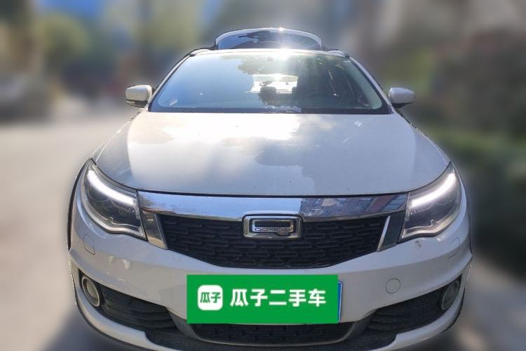 Used Qoros 3 2015 Urban SUV 1.6T Automatic Xuan Dong Party Edition Front