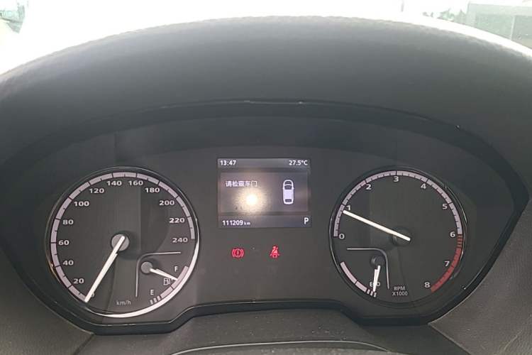 Used Qoros 3 2015 Sedan 1.6T Automatic ZhiZhen Enhanced Model Instrument Cluster