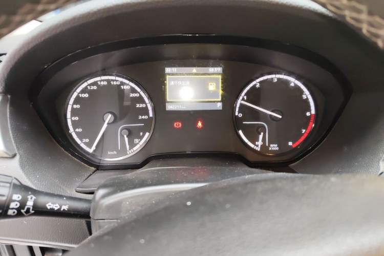 Used Qoros 3 2015 Urban SUV 1.6T Automatic – Dynamic Edition Instrument Cluster