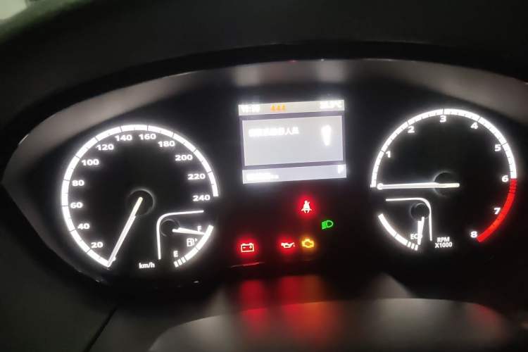 Used Qoros 3 2015 Urban SUV 1.6T Automatic Xuan Dong Party Edition Instrument Cluster