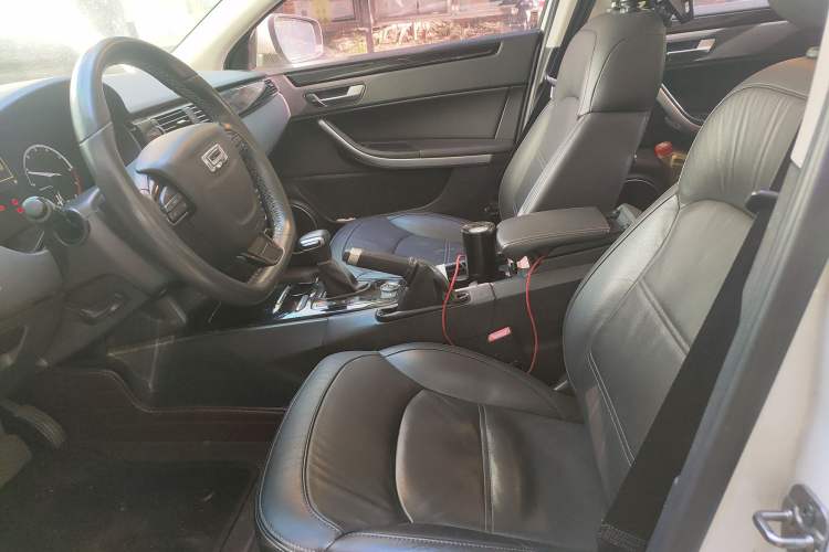 Used Qoros 3 2015 Urban SUV 1.6T Automatic Xuan Dong Party Edition Left Front Seat