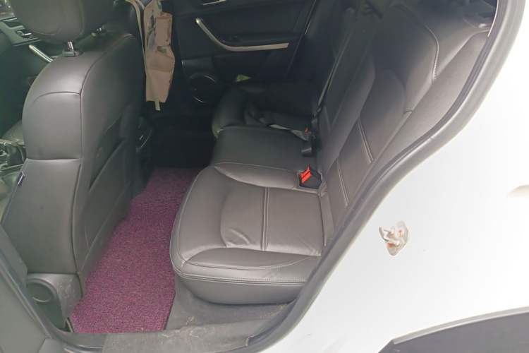 Used Qoros 3 2015 Urban SUV 1.6T Automatic Xuan Dong Party Edition Left Rear Seat