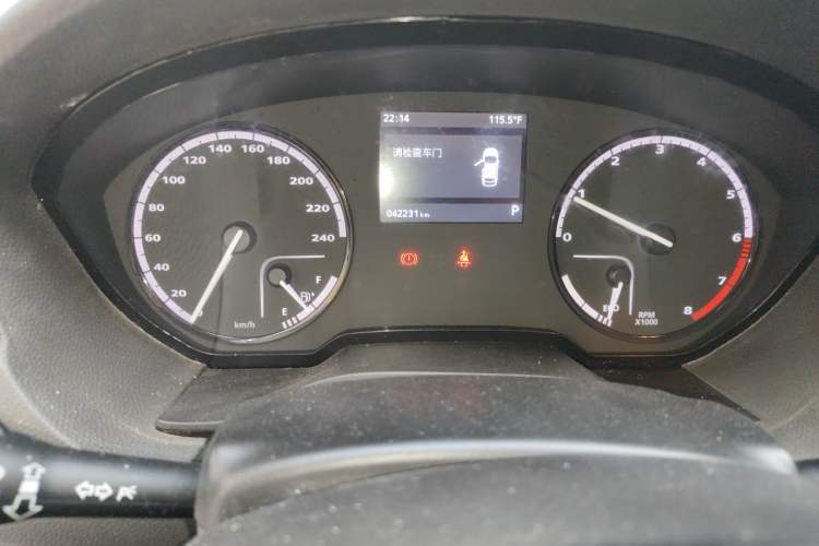 Used Qoros 3 2015 Urban SUV 1.6T Automatic – Dynamic Edition Odometer Close Up