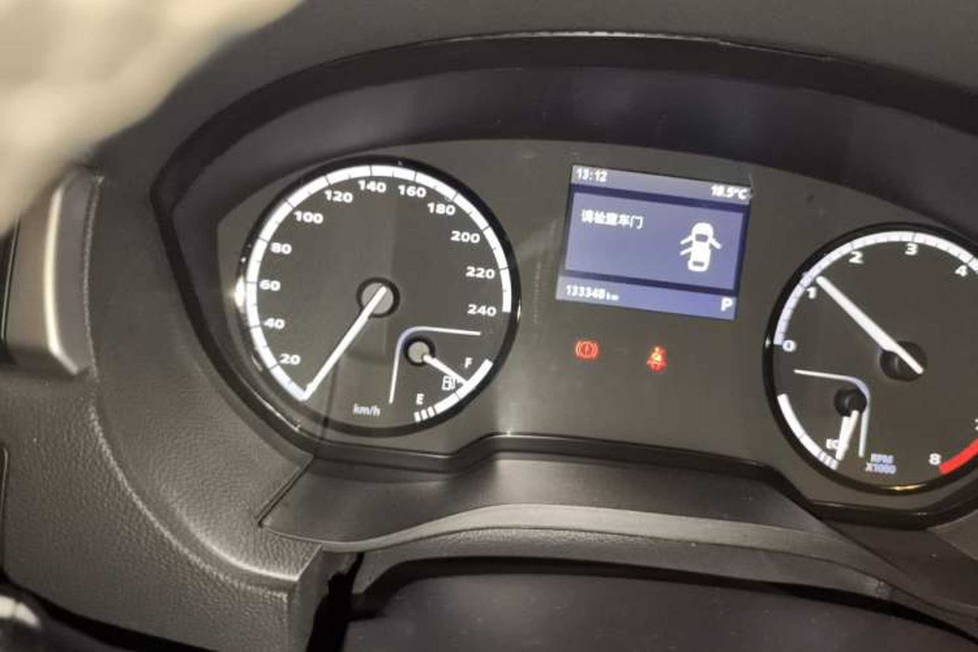 Used Qoros 3 2015 Urban SUV 1.6T Automatic – Dynamic Edition Enhanced Model Odometer Close Up