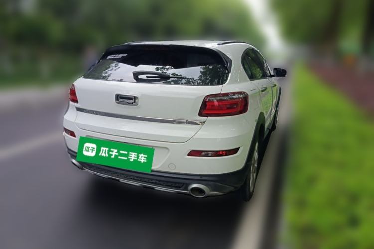 Used Qoros 3 2015 Urban SUV 1.6T Automatic Xuan Dong Party Edition Rear Right 45 Deg