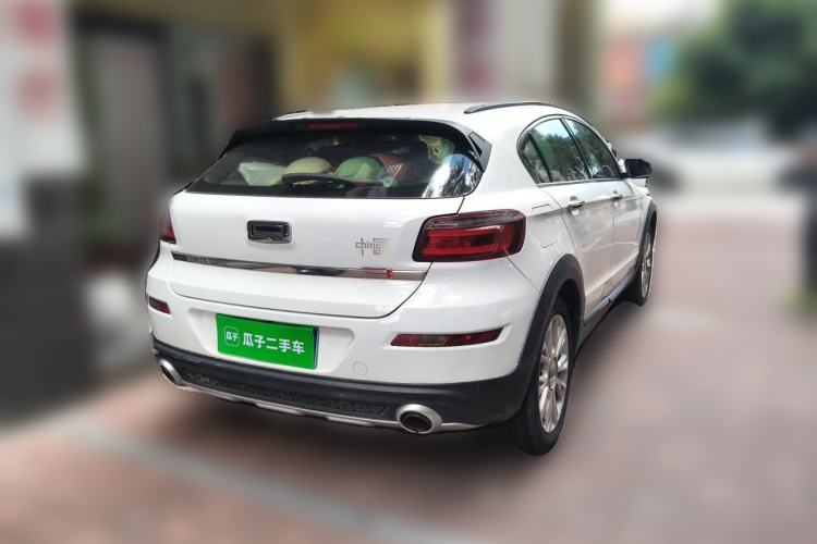 Used Qoros 3 2015 Urban SUV 1.6T Automatic Xuan Dong Party Edition Rear Right 45 Deg