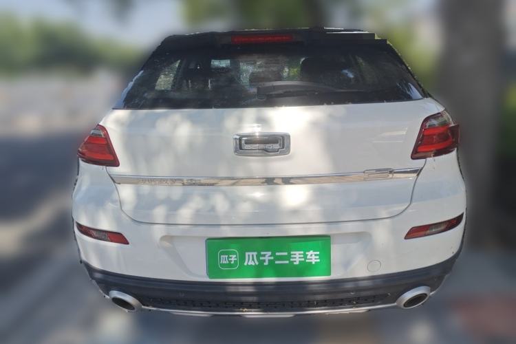 Used Qoros 3 2015 Urban SUV 1.6T Automatic Xuan Dong Party Edition Rear