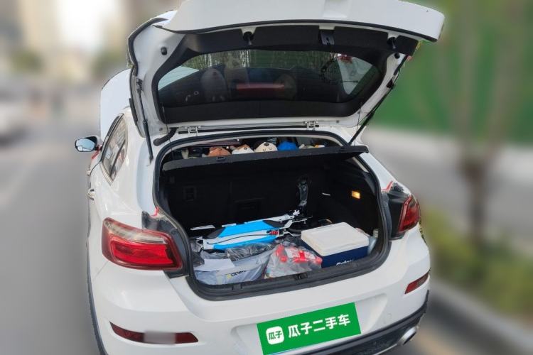 Used Qoros 3 2015 Urban SUV 1.6T Automatic Xuan Dong Party Edition Trunk