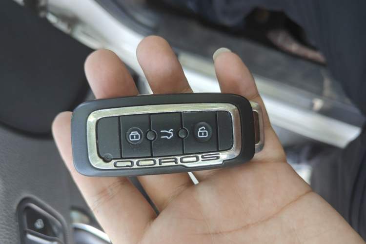 Used Qoros 3 2015 Urban SUV 1.6T Automatic Xuan Dong Party Edition Vehicle Key