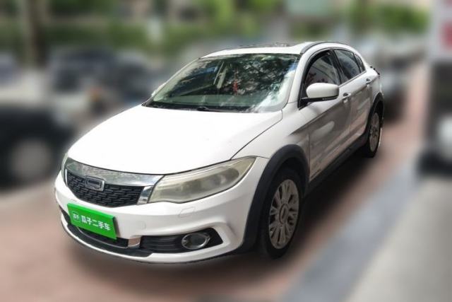 Used Qoros 3 2015 Urban SUV 1.6T Automatic Xuan Dong Party Edition