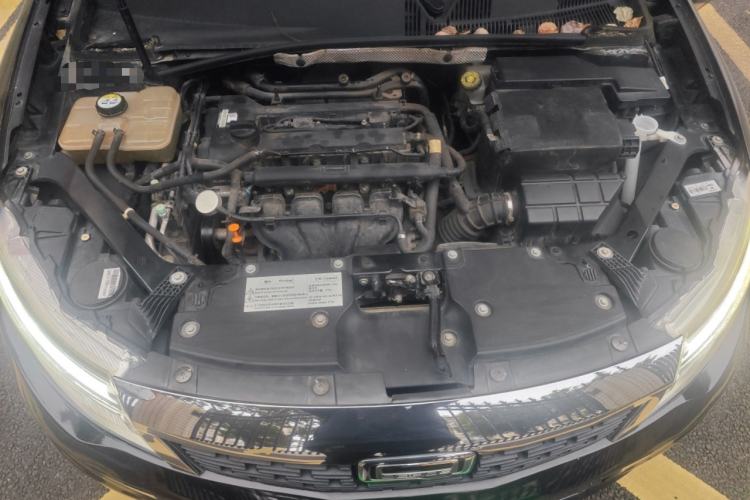 Used Qoros 3 2016 Sedan 1.6L Automatic Zhiyue Model Engine Bay