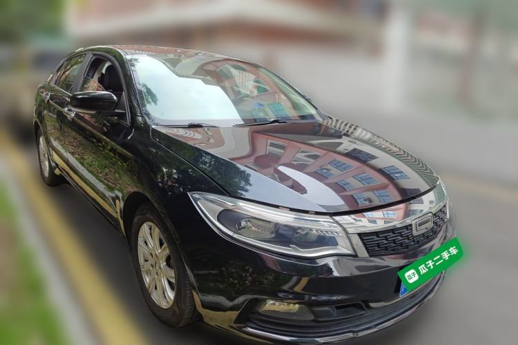 Used Qoros 3 2016 Sedan 1.6L Automatic Zhiyue Model Front Right 45 Deg