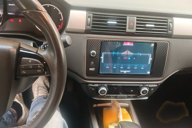 Used Qoros 3 2016 Sedan 1.6L Automatic Zhiyue Model Audio And AC Panel