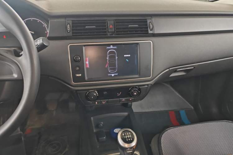 Used Qoros 3 2016 Sedan 1.6L Manual ZhiXiang Model Audio And AC Panel