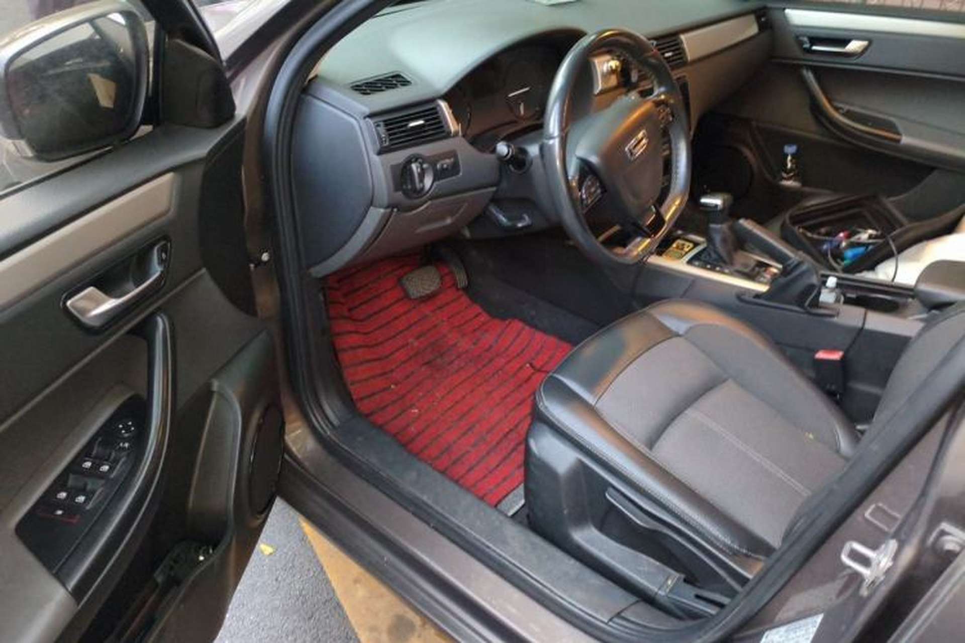 Used Qoros 3 2016 Sedan 1.6L Automatic Zhiyue Model Driver Seat