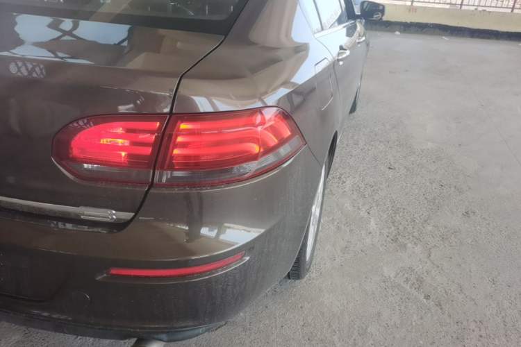 Used Qoros 3 2016 Sedan 1.6T Automatic ZhiZhen Model Exterior 3