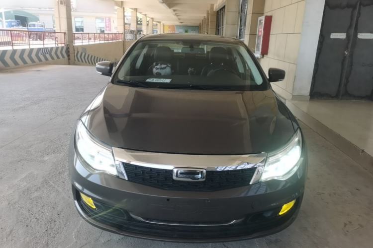 Used Qoros 3 2016 Sedan 1.6T Automatic ZhiZhen Model Front