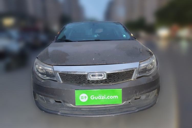 Used Qoros 3 2016 Sedan 1.6L Automatic Zhiyue Model Front