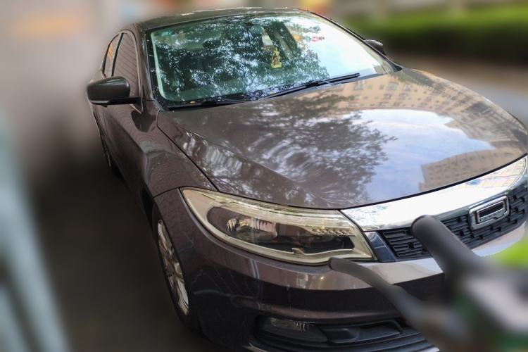 Used Qoros 3 2016 Sedan 1.6L Automatic Zhiyue Model Front Right 45 Deg