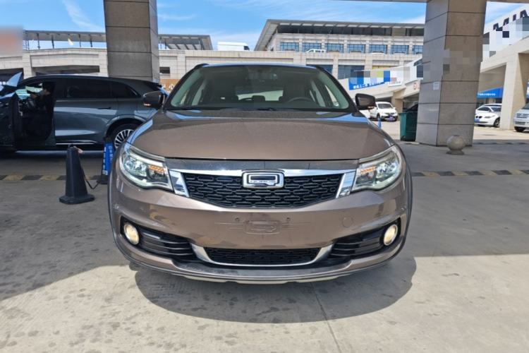 Used Qoros 3 2016 Urban SUV 1.6T Automatic Zhiyue Model Front