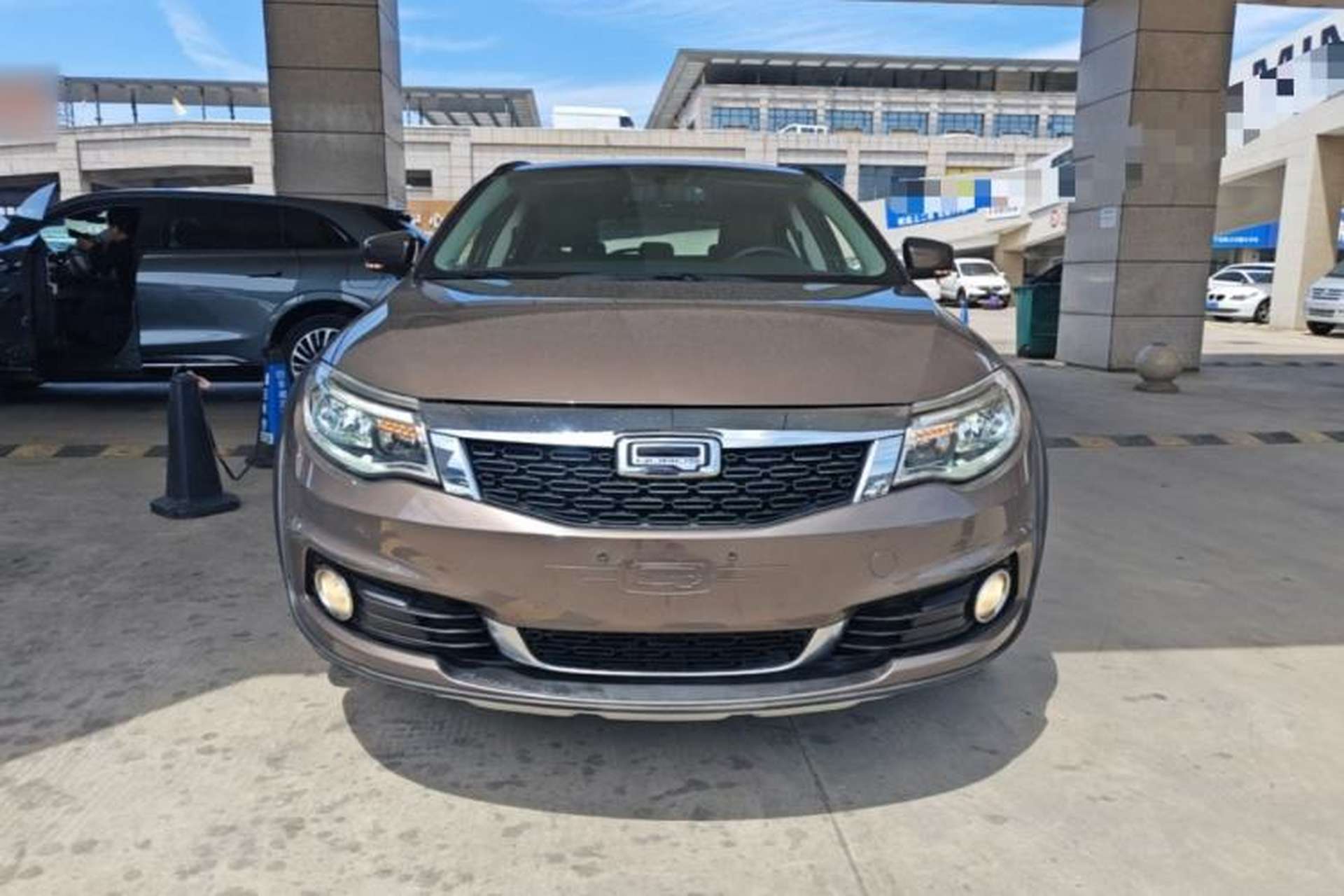 Used Qoros 3 2016 Urban SUV 1.6T Automatic Zhiyue Model Front