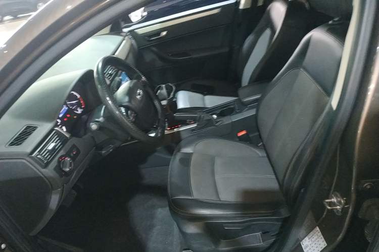 Used Qoros 3 2016 Sedan 1.6L Automatic Zhiyue Model Left Front Seat