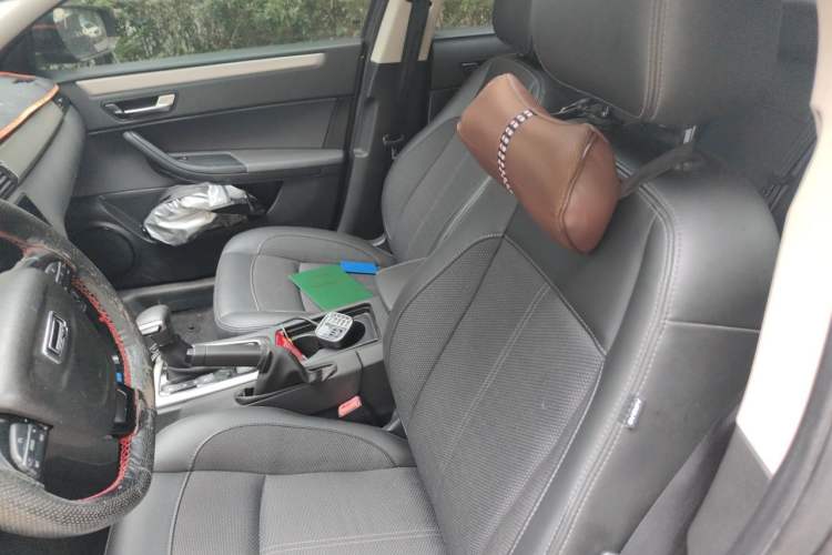 Used Qoros 3 2016 Sedan 1.6L Automatic Zhiyue Model Left Front Seat