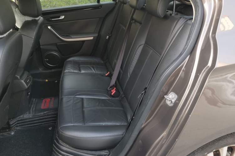 Used Qoros 3 2016 Sedan 1.6T Automatic ZhiZhen Model Left Rear Seat