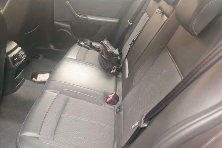 Used Qoros 3 2016 Sedan 1.6L Automatic Zhiyue Model Left Rear Seat