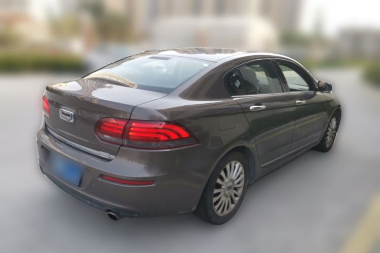 Used Qoros 3 2016 Sedan 1.6T Automatic ZhiZhen Model Rear Right 45 Deg