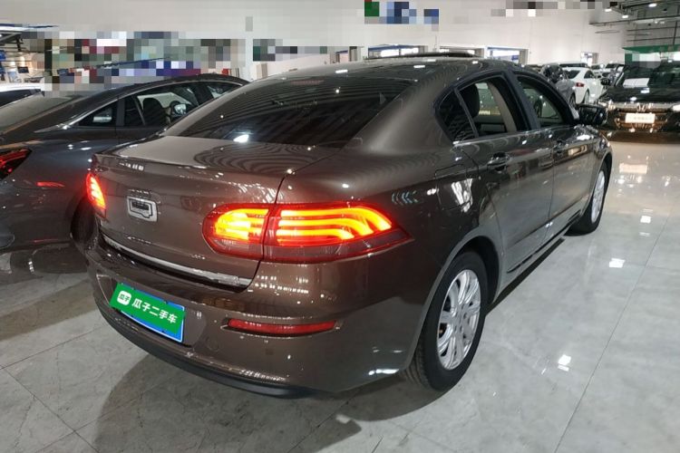 Used Qoros 3 2016 Sedan 1.6L Automatic Zhiyue Model Rear Right 45 Deg
