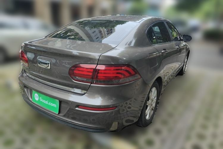 Used Qoros 3 2016 Sedan 1.6L Automatic Zhiyue Model Rear Right 45 Deg