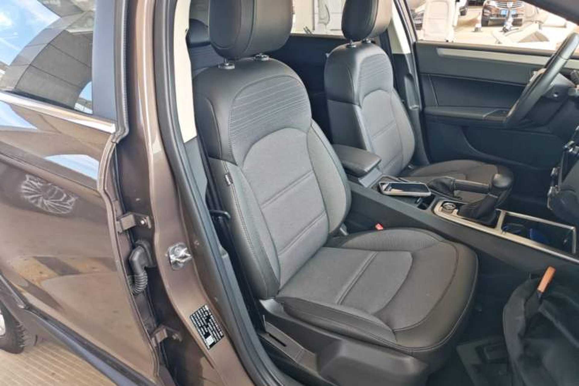 Used Qoros 3 2016 Urban SUV 1.6T Automatic Zhiyue Model Right Front Seat