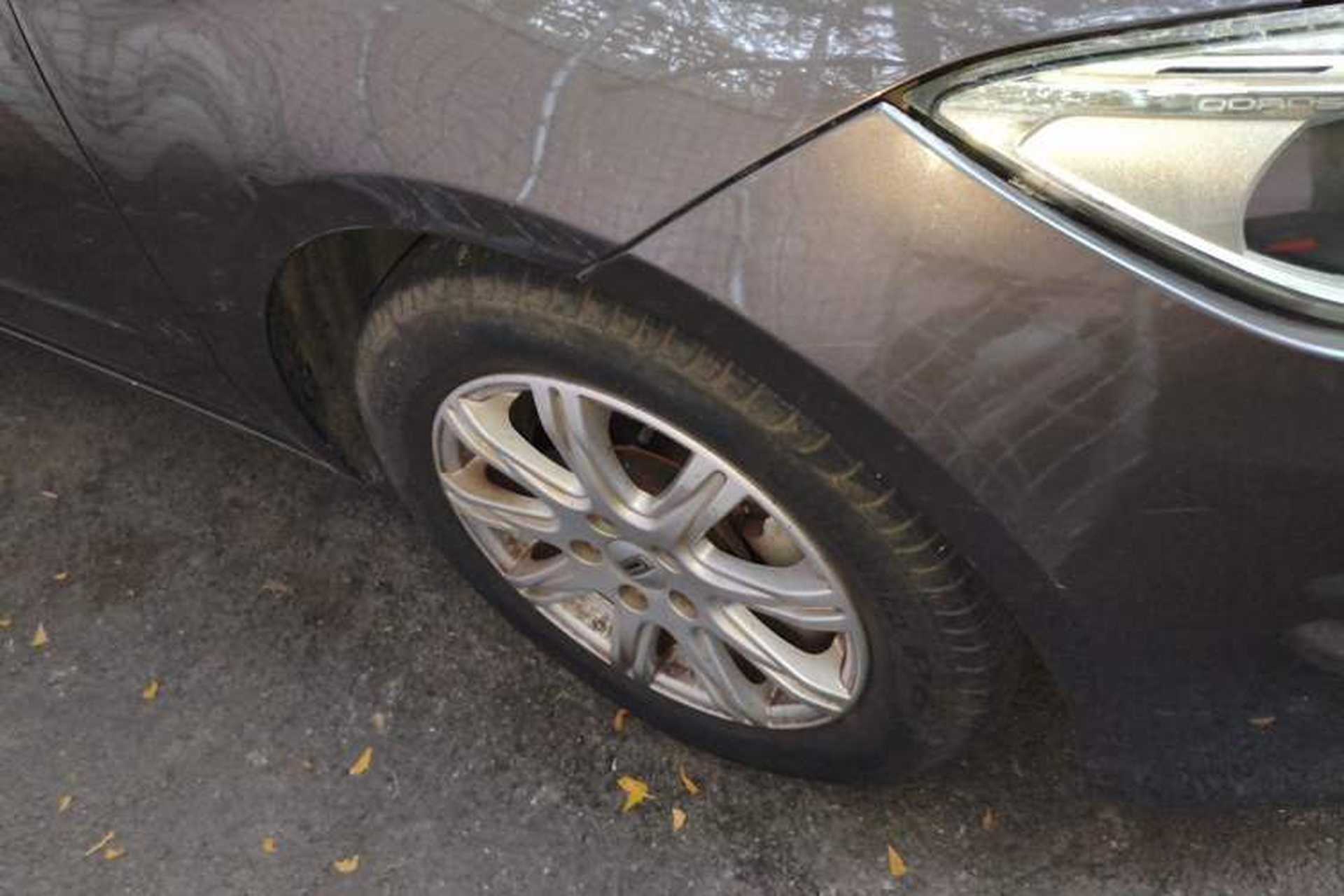 Used Qoros 3 2016 Sedan 1.6L Automatic Zhiyue Model Right Front Wheel Hub