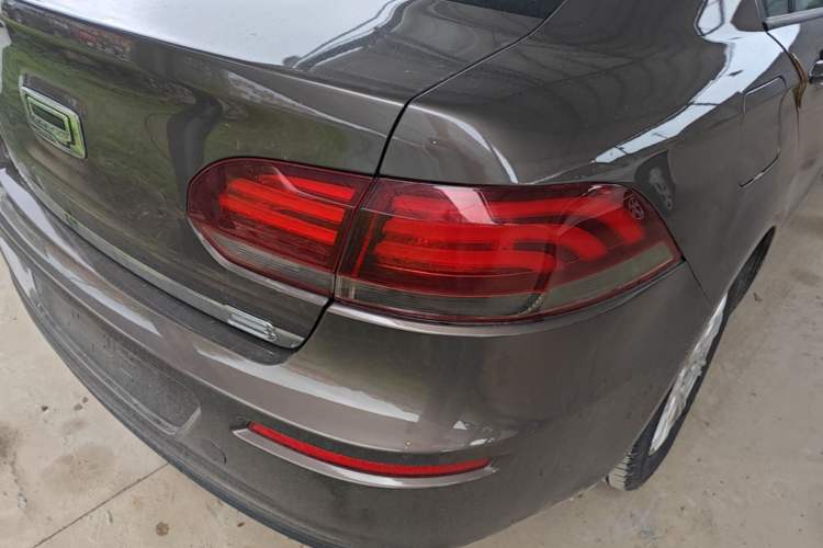Used Qoros 3 2016 Sedan 1.6L Manual ZhiXiang Model Right Rear Taillight