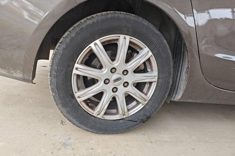 Used Qoros 3 2016 Sedan 1.6L Manual ZhiXiang Model Right Rear Wheel Hub