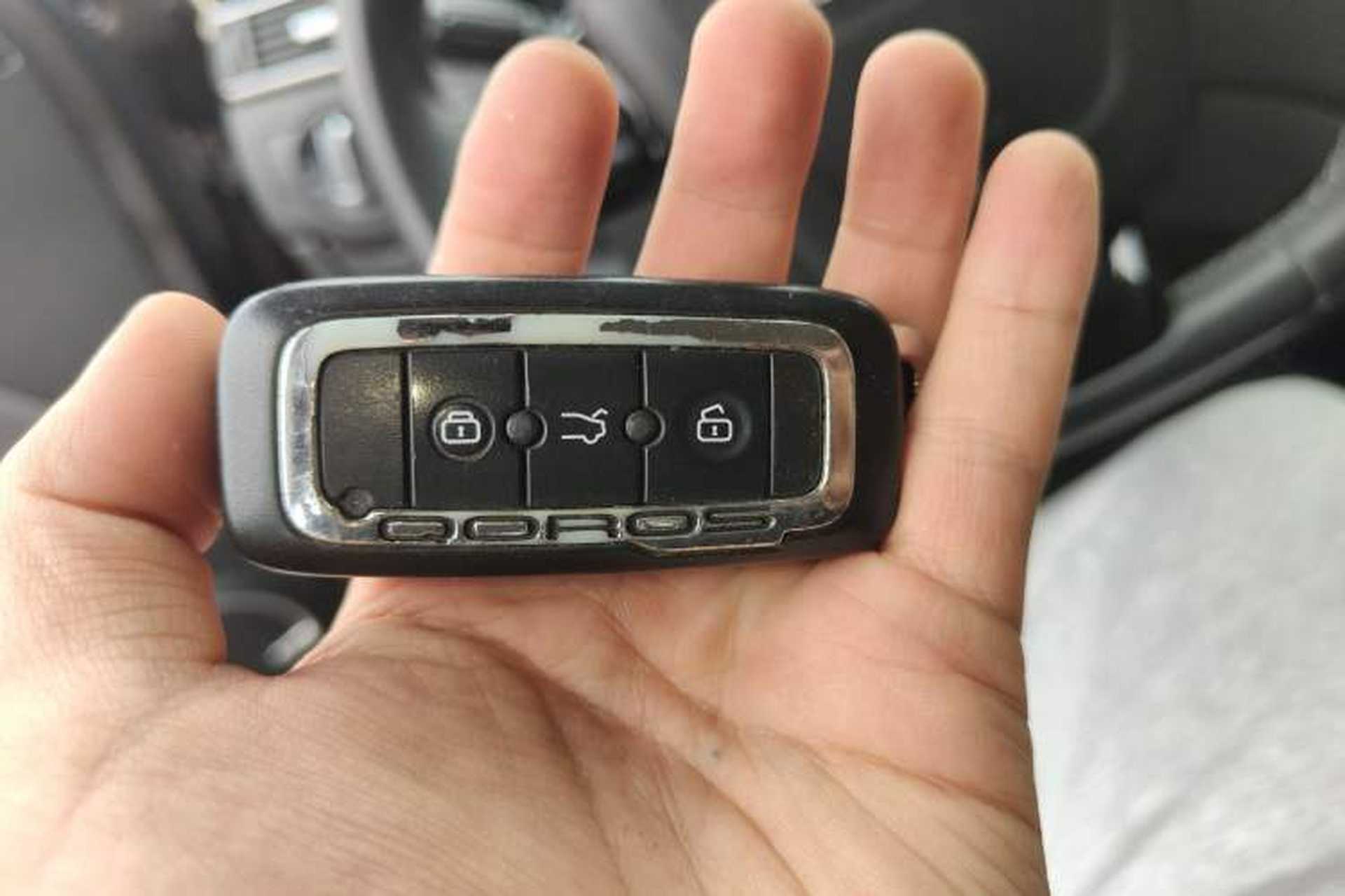 Used Qoros 3 2016 Sedan 1.6T Automatic ZhiZhen Model Vehicle Key