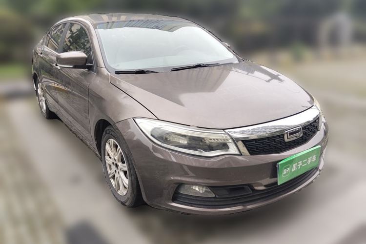 Used Qoros 3 2016 Sedan 1.6L Automatic Zhiyue Model Front Right 45 Deg
