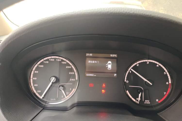Used Qoros 3 2016 Urban SUV 1.6T Automatic Zhiyue Model Instrument Cluster