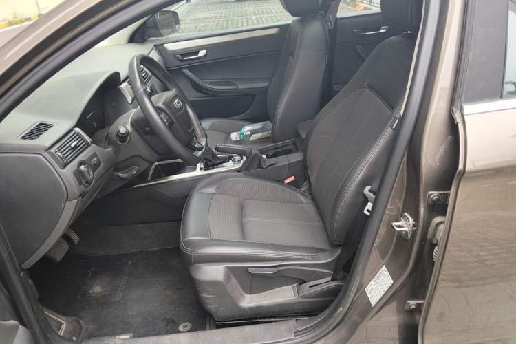 Used Qoros 3 2016 Sedan 1.6L Automatic Zhiyue Model Left Front Seat