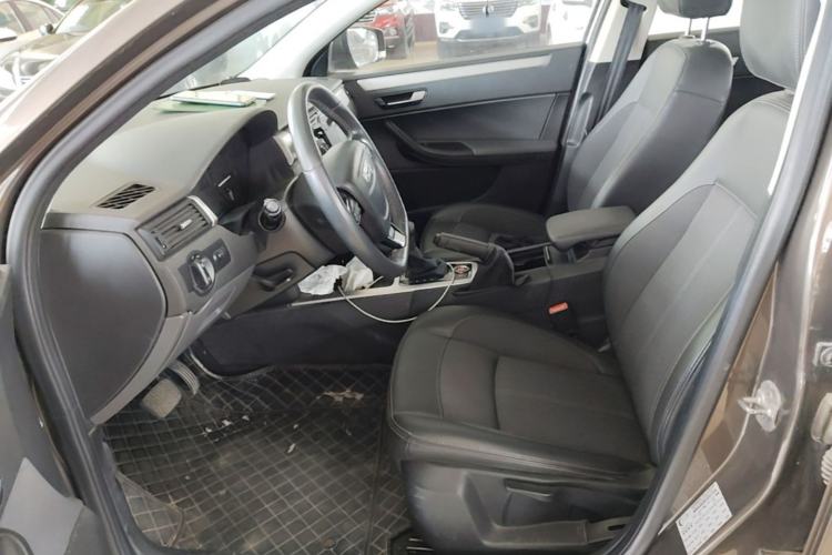 Used Qoros 3 2016 Sedan 1.6L Automatic Zhiyue Model Left Front Seat