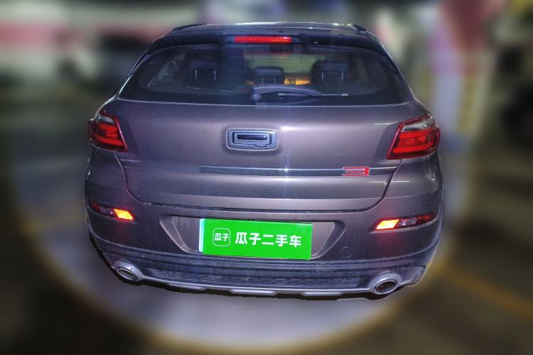 Used Qoros 3 2016 Urban SUV 1.6T Automatic Zhiyue Model Rear