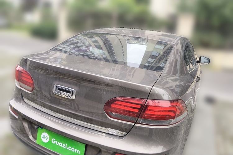 Used Qoros 3 2016 Sedan 1.6L Automatic Zhiyue Model Rear