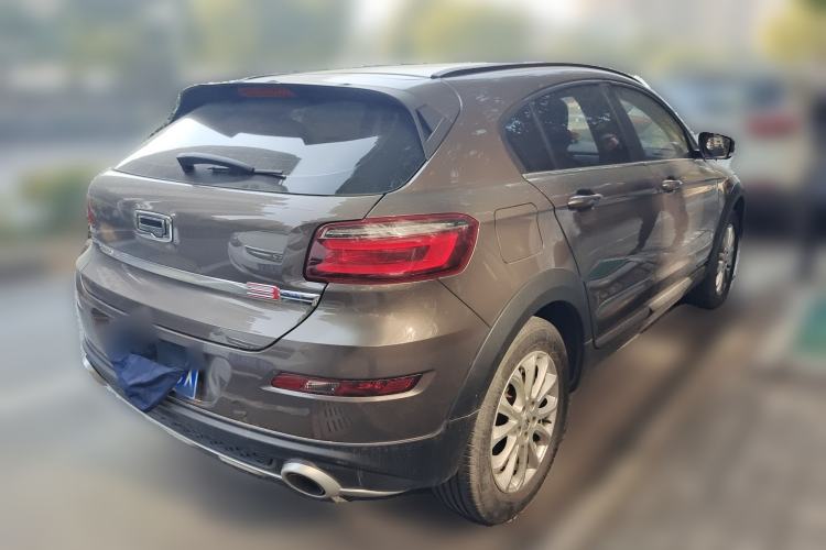 Used Qoros 3 2016 Urban SUV 1.6T Automatic Zhiyue Model Rear Right 45 Deg