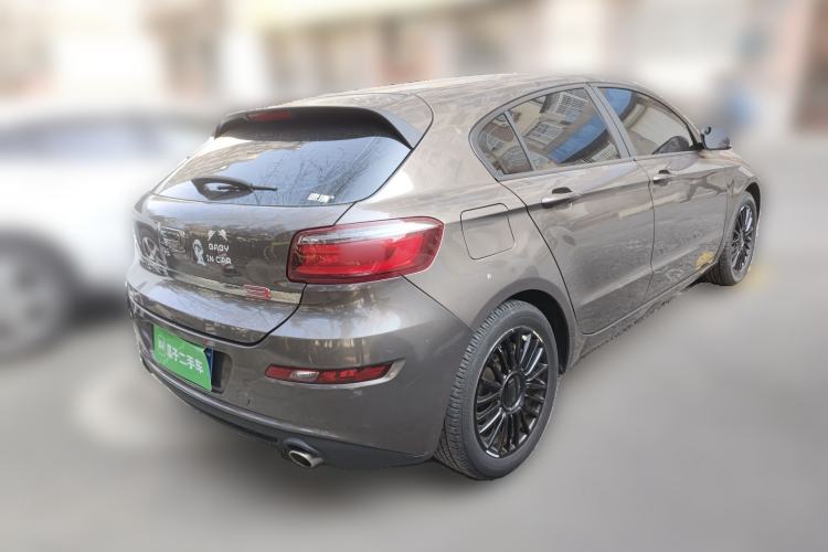 Used Qoros 3 2016 Hatchback 1.6T Automatic ZhiKu Model Rear Right 45 Deg